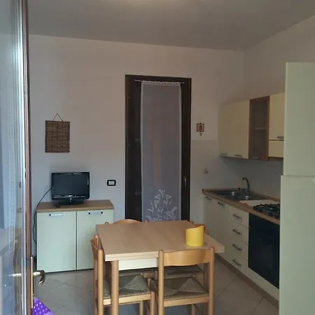 Meraville 71 * Lido delle Nazioni
